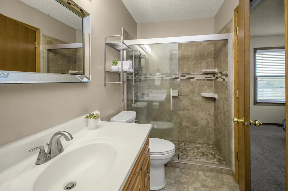 6851 W 195th Street Jordan, MN 55352