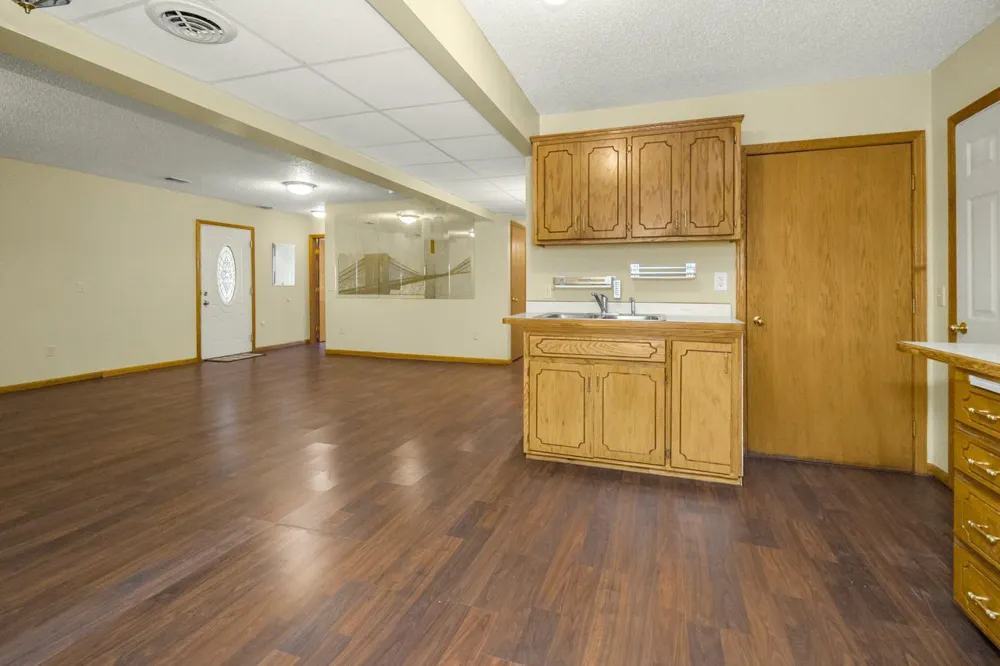 6851 W 195th Street Jordan, MN 55352