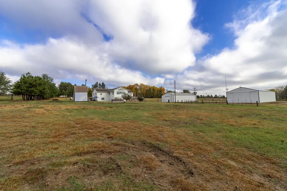 6851 W 195th Street Jordan, MN 55352