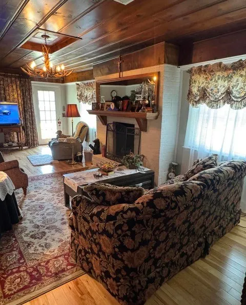 917 Columbia Ave Centerville, TN 37033