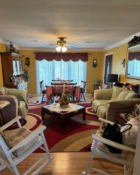917 Columbia Ave Centerville, TN 37033