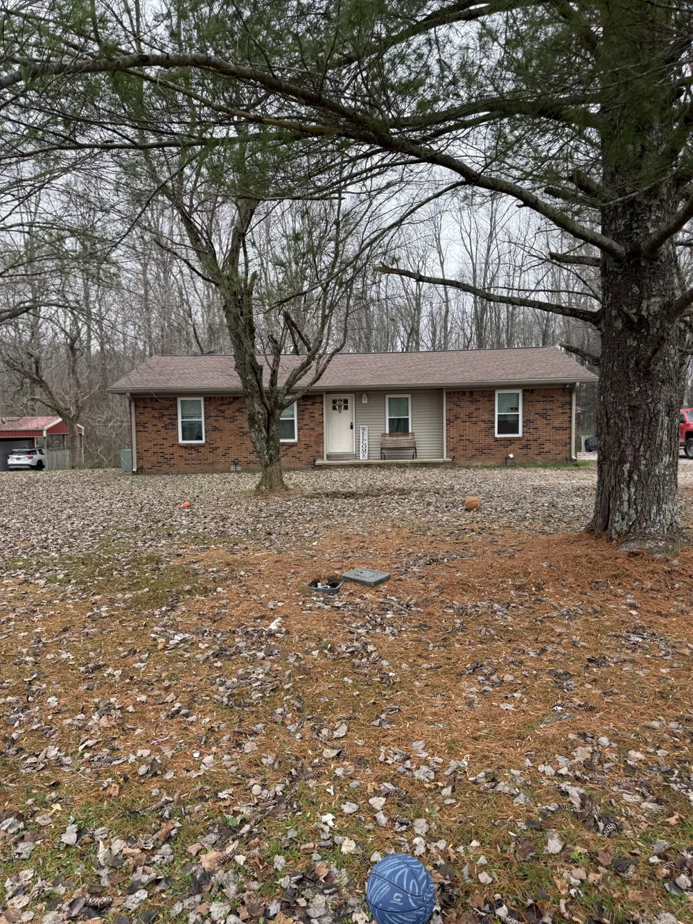 132 Wind Curve Cir Lafayette, TN 37083