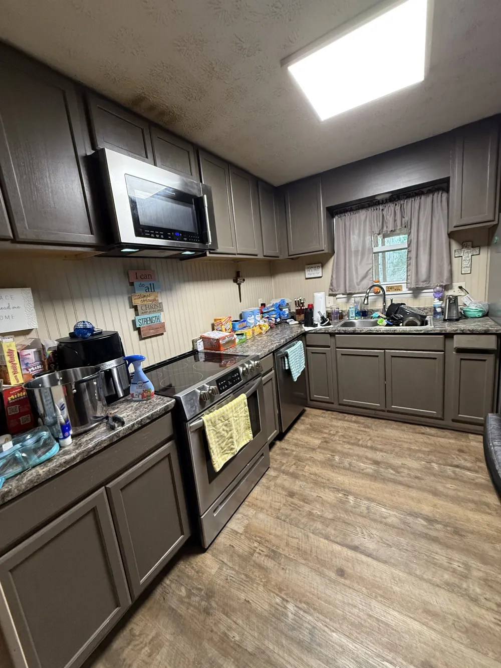 132 Wind Curve Cir Lafayette, TN 37083