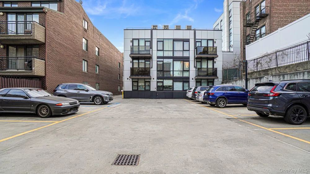 401 95th Street #G3 Brooklyn, NY 11209