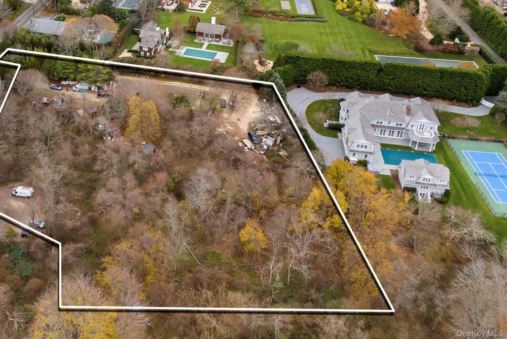 15 Hildreth Lane Bridgehampton, NY 11937