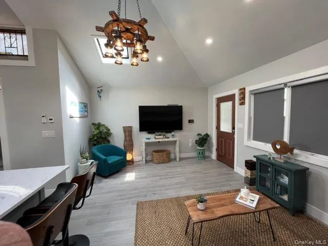 190 Beach 109th Street Rockaway Park, NY 11694