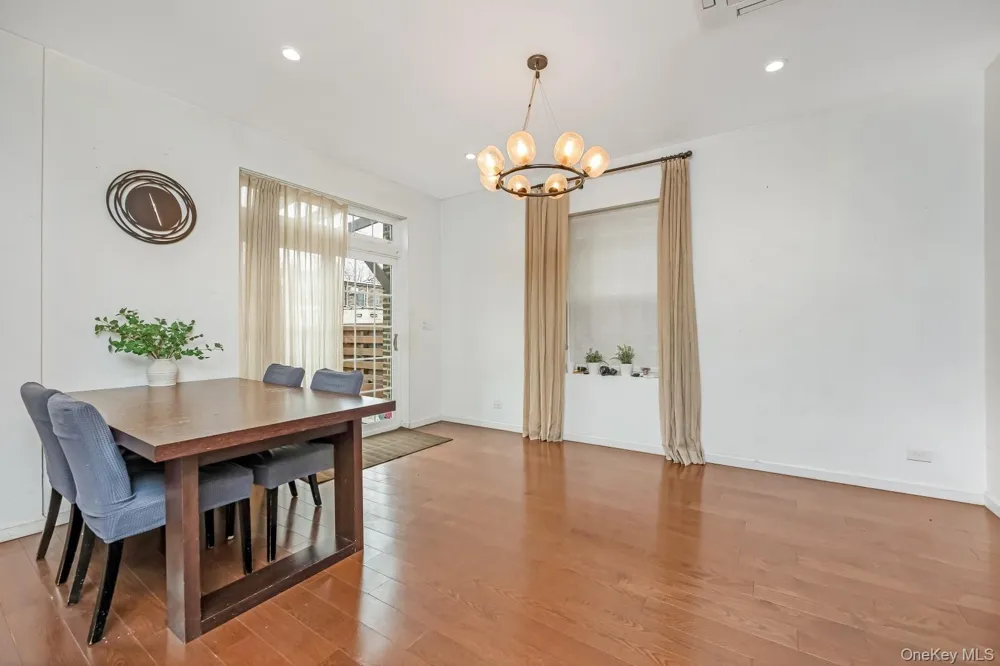 64-68 83 PLACE Middle Village, NY 11379