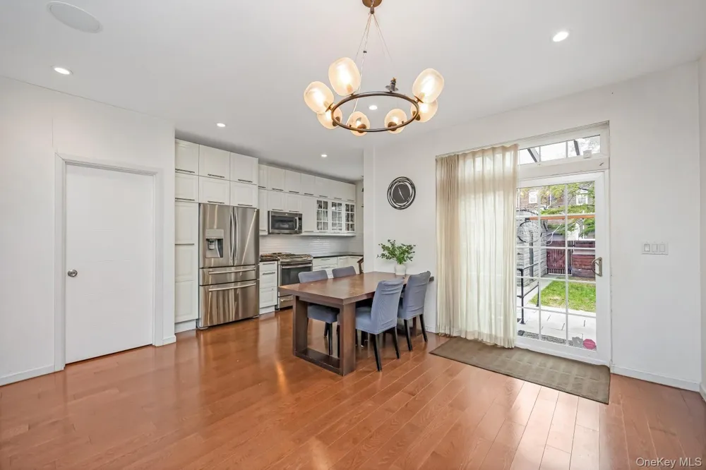 64-68 83 PLACE Middle Village, NY 11379