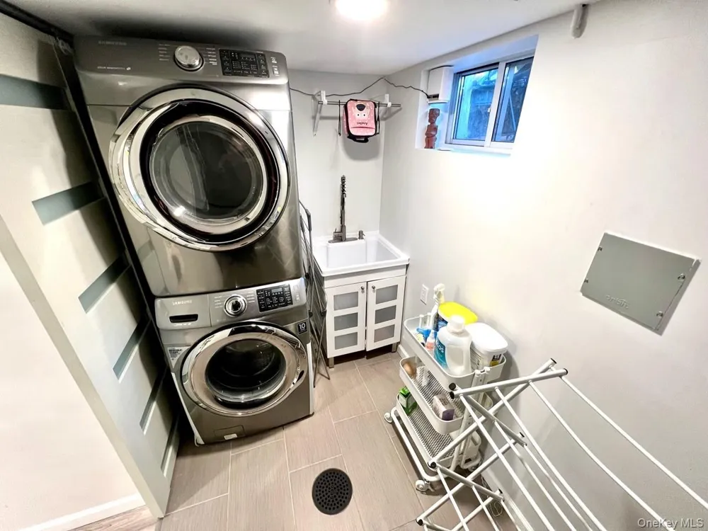 64-68 83 PLACE Middle Village, NY 11379