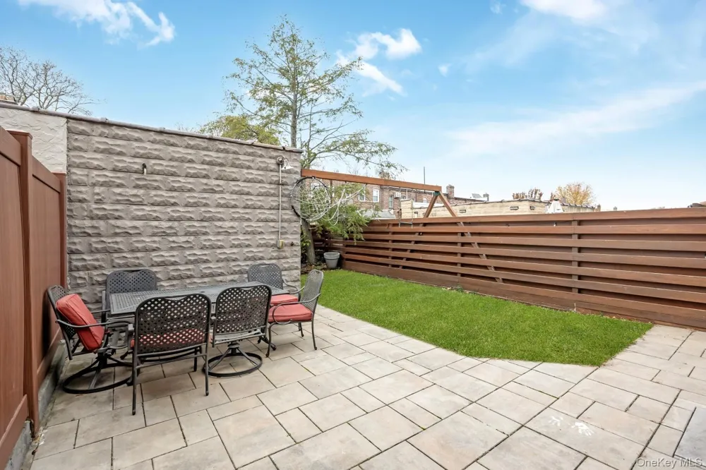 64-68 83 PLACE Middle Village, NY 11379