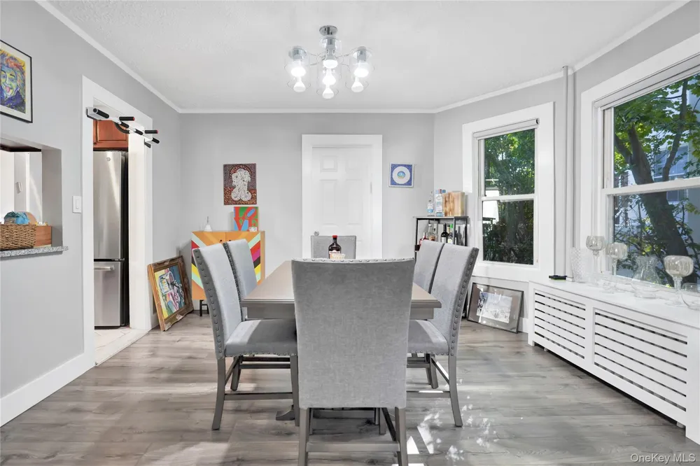 49 Centre Street Woodmere, NY 11598