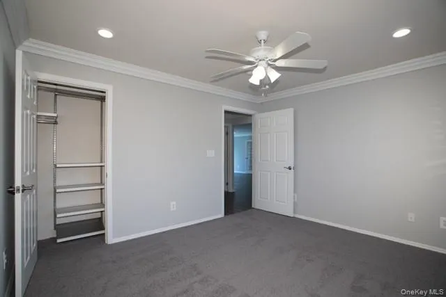69 Overlook Drive #69 Farmingville, NY 11738