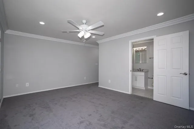 69 Overlook Drive #69 Farmingville, NY 11738