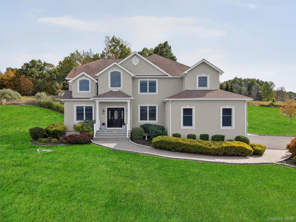 11 Dorian Way Campbell Hall, NY 10916