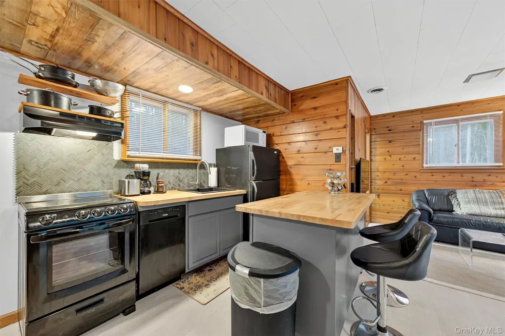 4838 State Route 97 Narrowsburg, NY 12764