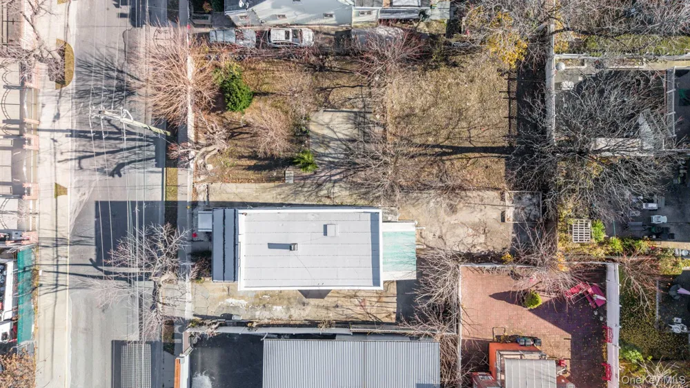 2214 Hermany Avenue Bronx, NY 10473