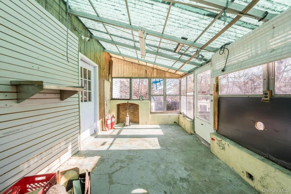 2214 Hermany Avenue Bronx, NY 10473