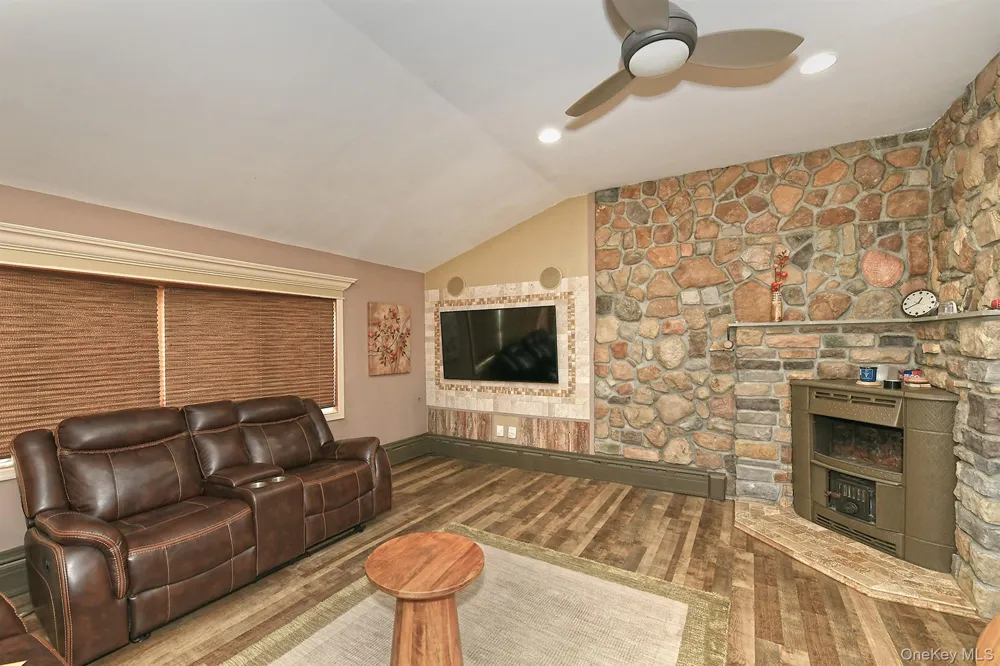 150 Hallock Landing Road Rocky Point, NY 11778