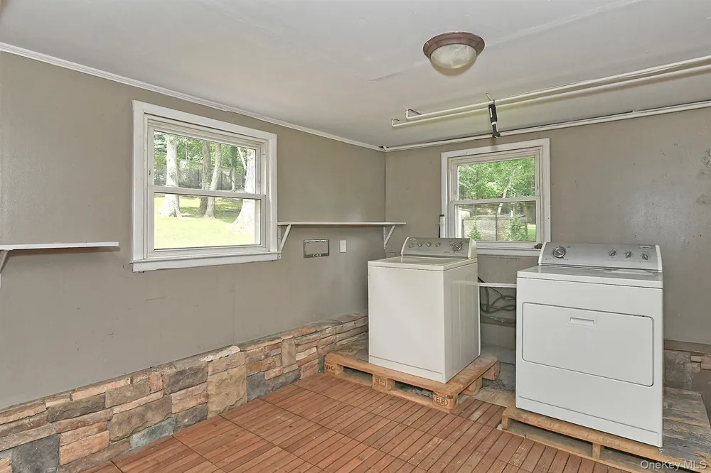 150 Hallock Landing Road Rocky Point, NY 11778