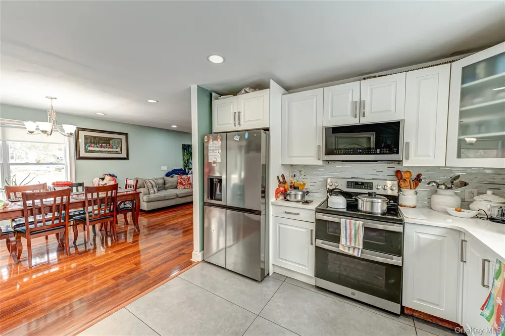 85 Bayview Avenue East Patchogue, NY 11772