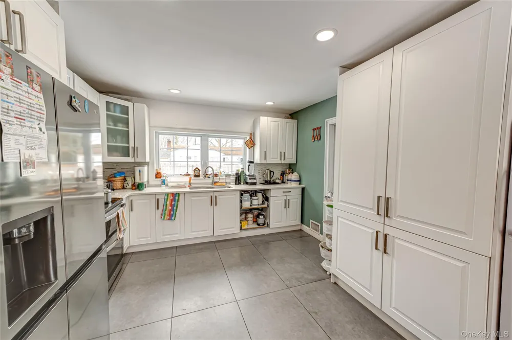 85 Bayview Avenue East Patchogue, NY 11772