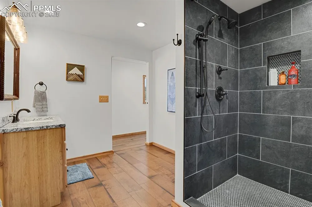 1053 Will Scarlet Drive Divide, CO 80814