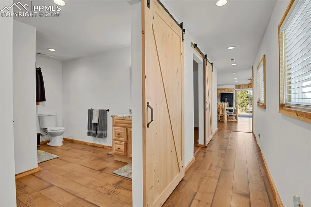 1053 Will Scarlet Drive Divide, CO 80814