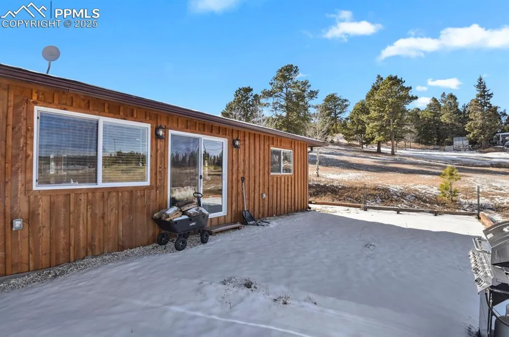 1053 Will Scarlet Drive Divide, CO 80814