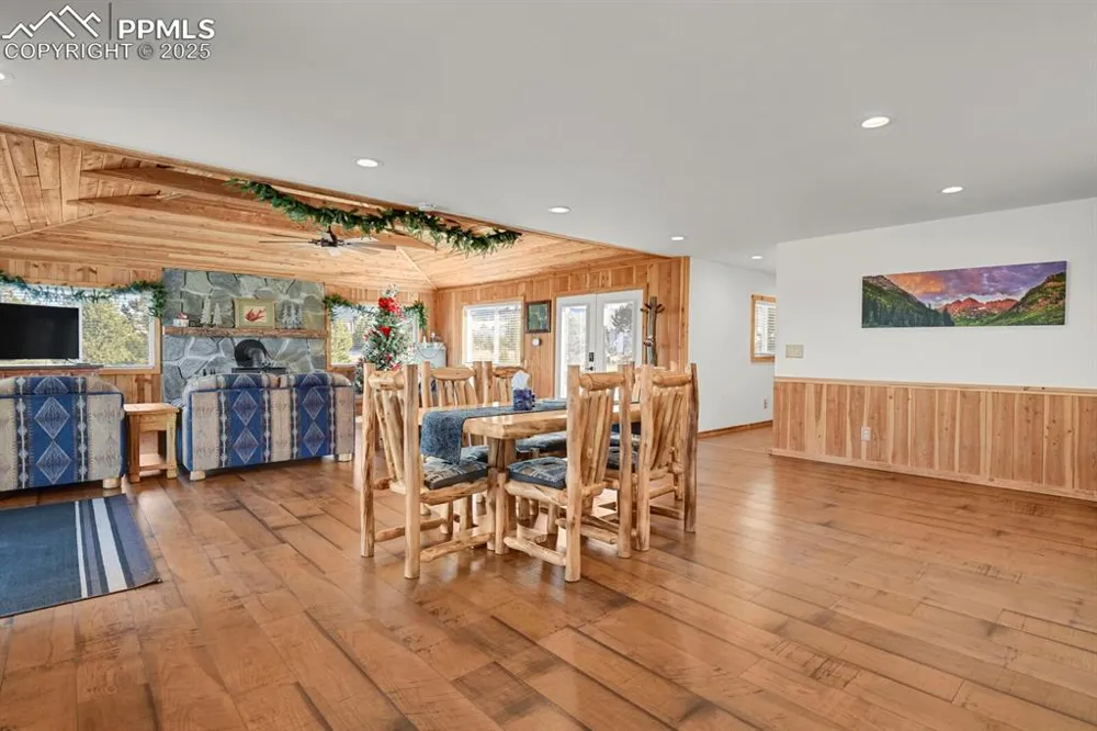 1053 Will Scarlet Drive Divide, CO 80814