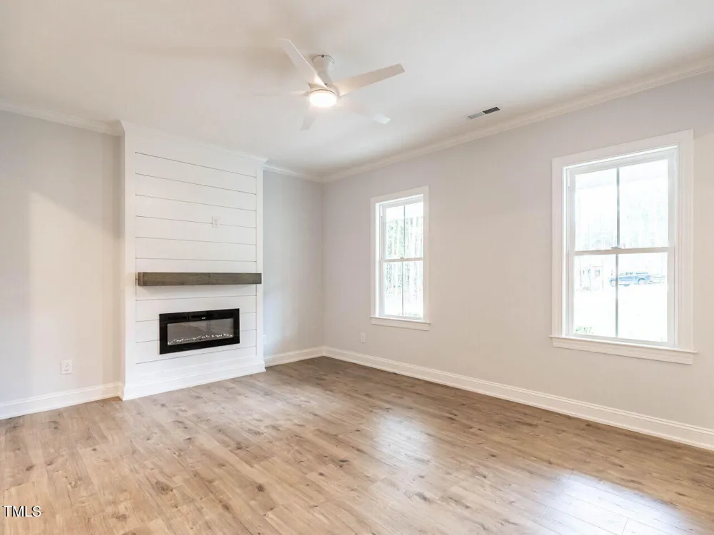328 Green Pines Estates Drive Kenly, NC 27542