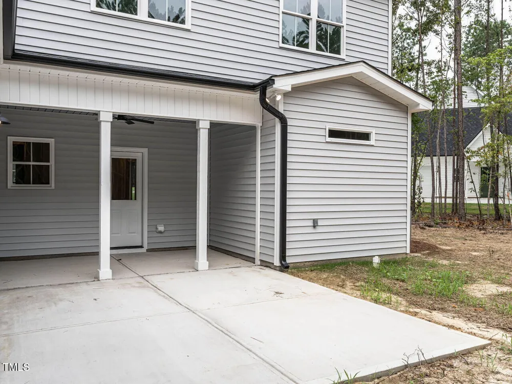 328 Green Pines Estates Drive Kenly, NC 27542