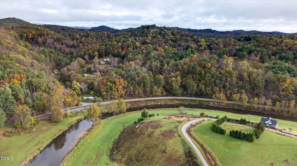 262 River Landing Way Lansing, NC 28643
