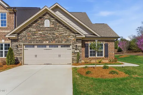 1027 Talisker Way #15