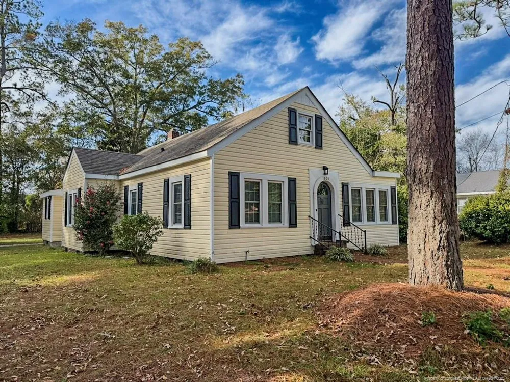 1603 McMillan Avenue Lumberton, NC 28358