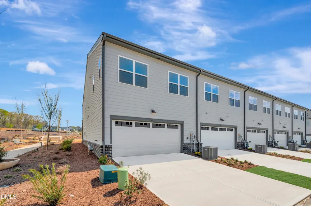 56 Wandering Way Pittsboro, NC 27312
