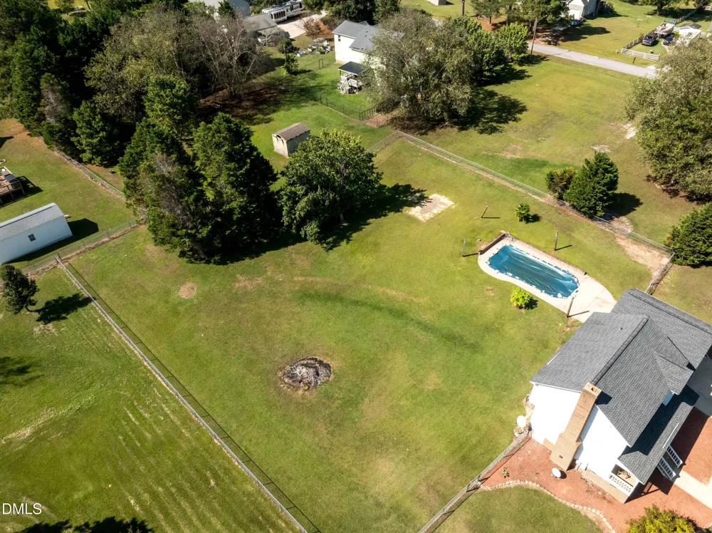 3002 Red Circle Willow Springs, NC 27592