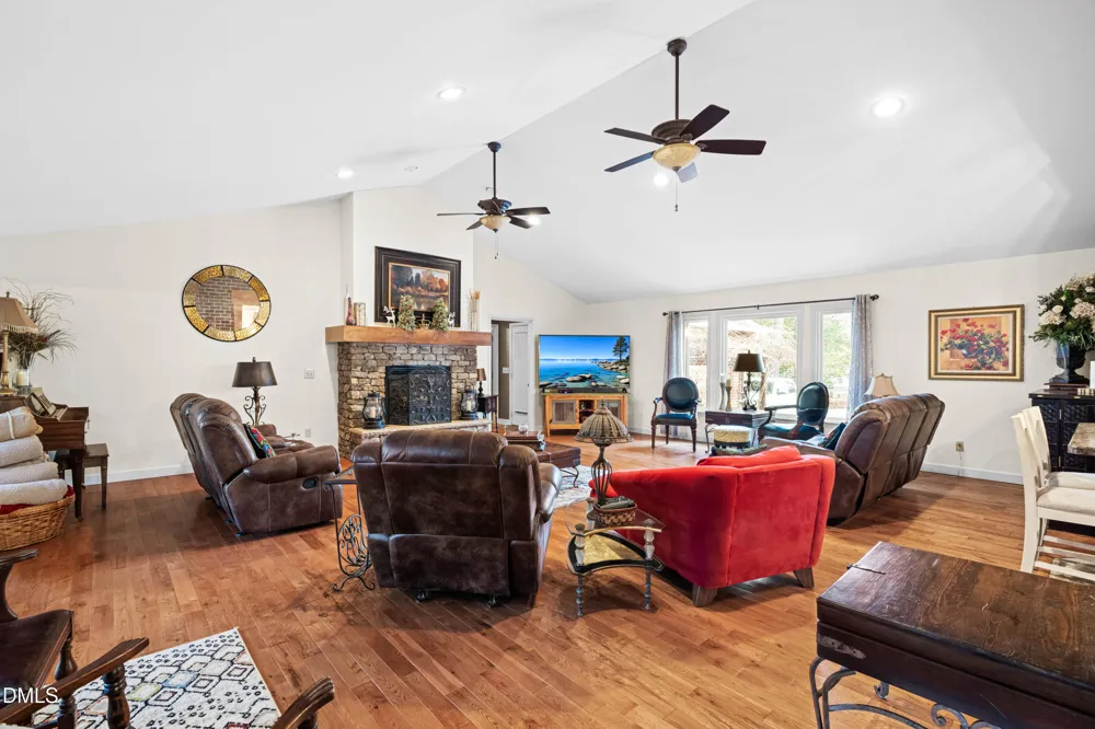 335 Sprunt Drive Clinton, NC 28328