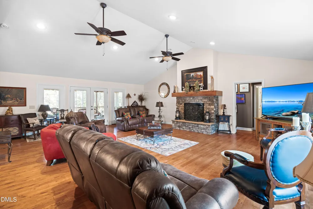 335 Sprunt Drive Clinton, NC 28328