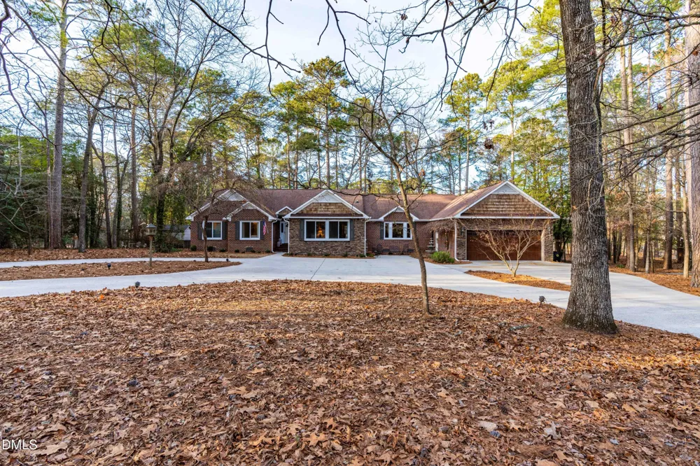 335 Sprunt Drive Clinton, NC 28328
