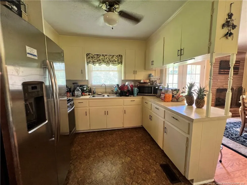 510 ARRINGTON STREET Rowland, NC 28383
