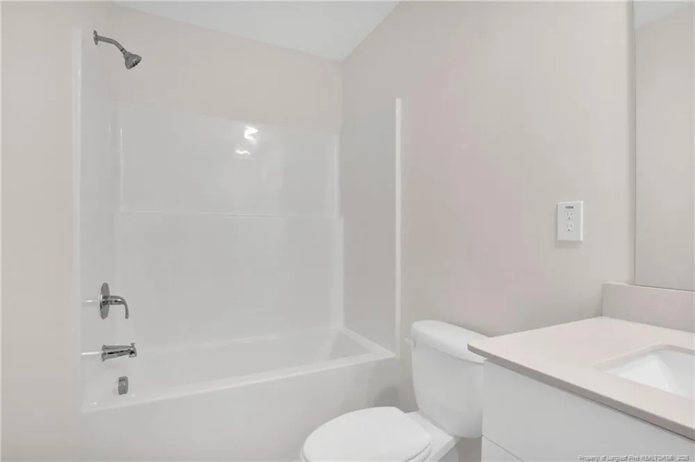208 Buggy Top Lane Autryville, NC 28318