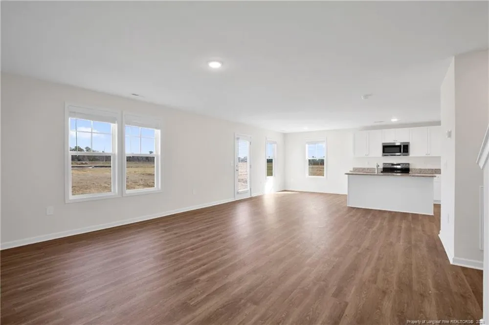 208 Buggy Top Lane Autryville, NC 28318