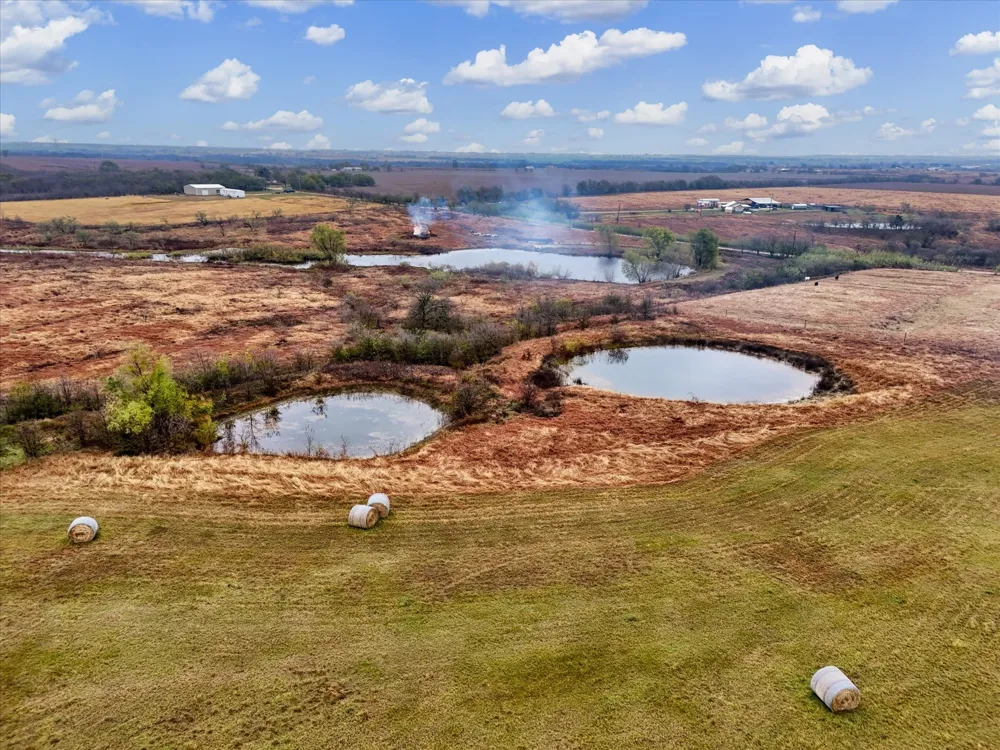 689 County Road 464 Bruceville Eddy, TX 76524
