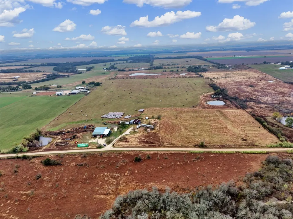 689 County Road 464 Bruceville Eddy, TX 76524