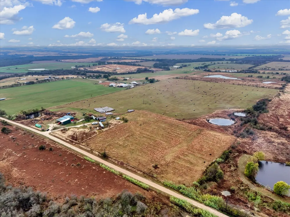 689 County Road 464 Bruceville Eddy, TX 76524