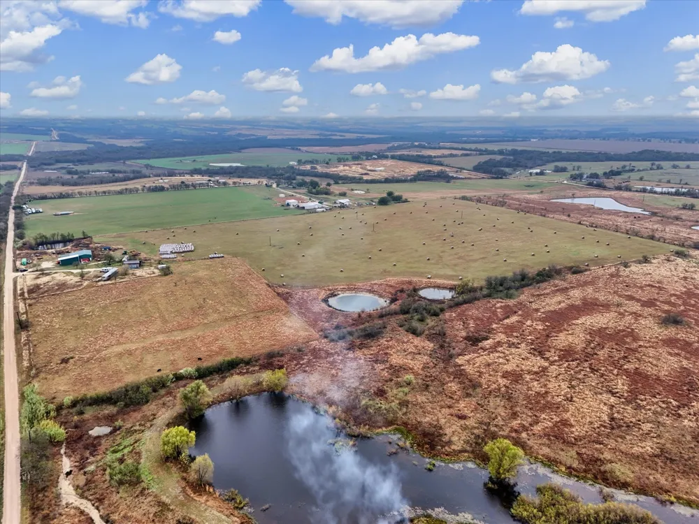 689 County Road 464 Bruceville Eddy, TX 76524