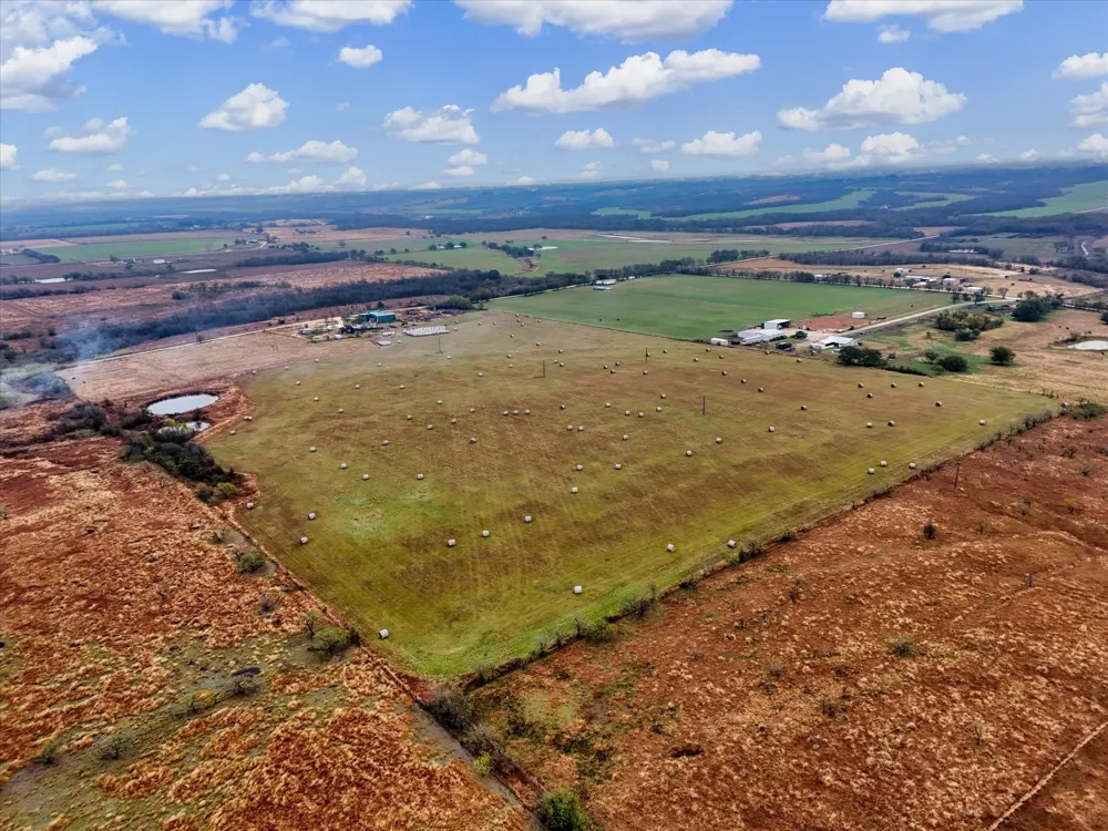 689 County Road 464 Bruceville Eddy, TX 76524