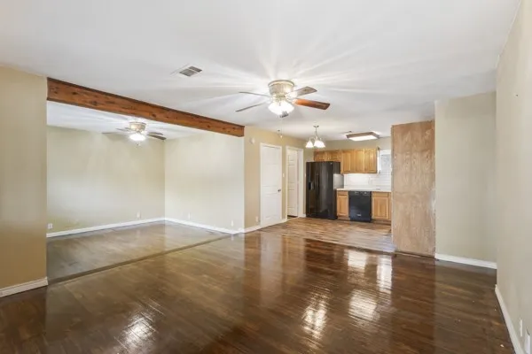 107 S Sheppard Drive Euless, TX 76040
