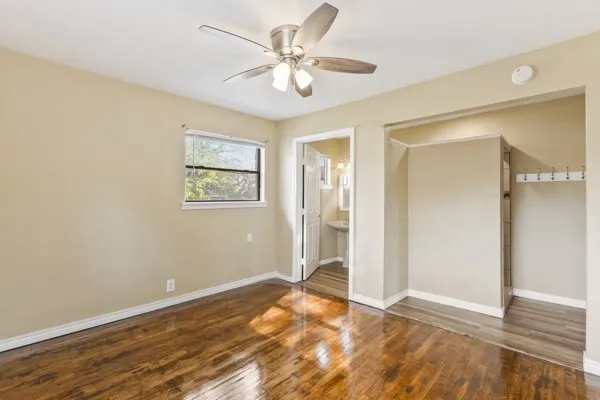 107 S Sheppard Drive Euless, TX 76040