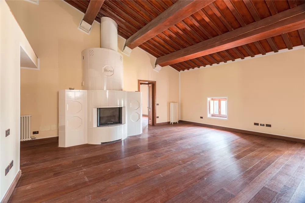 Via Pavarana Grezzana, OS 37023